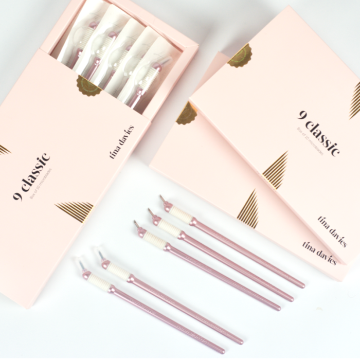 Boîte de 10 aiguilles Microblades Tina Davies - 9 Classiques